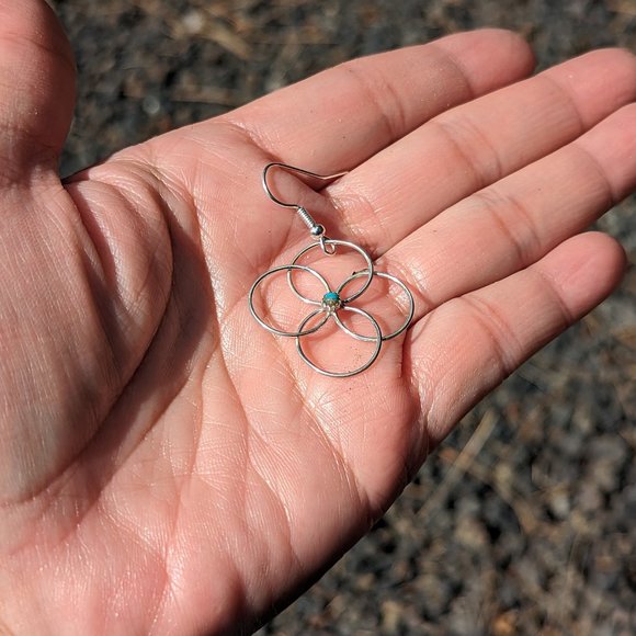 Navajo Sleeping Beauty Turquoise Mini‎ Wire Floral Dangle Earrings Jewelry*** - Picture 10 of 10